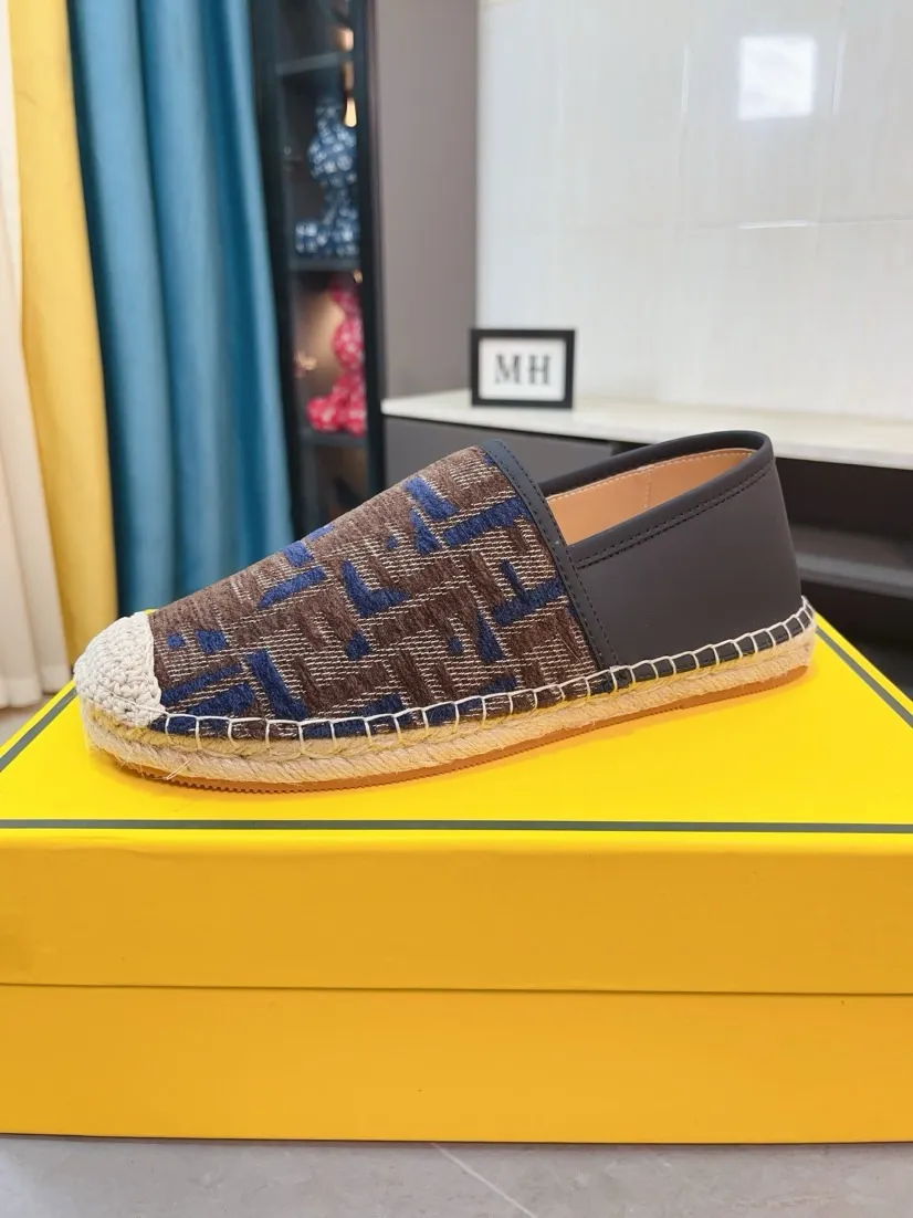 Men's shoes 💰400🌸🌸[FENDI] Fendi 💫Men's latest slip-on Loaf casual shoes ✔️The original one-to-one replica is available at the counter at the same time🏍️Fabrics: Italian imported fabrics, pure hand-pulled threads, raw rubber breathable and non-slip outsole, lining breathable and comfortable lambskin, density 100% comfortable, original rubber outsole wear-resistant ✔️Code number: 38-44, you deserve it, (Note: 45 can be customized, non-refundable and non-exchangeable)
